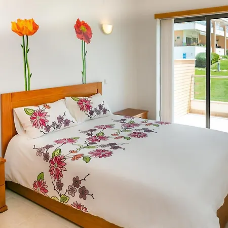Facing The Pool By Algarve Dream Holidays *