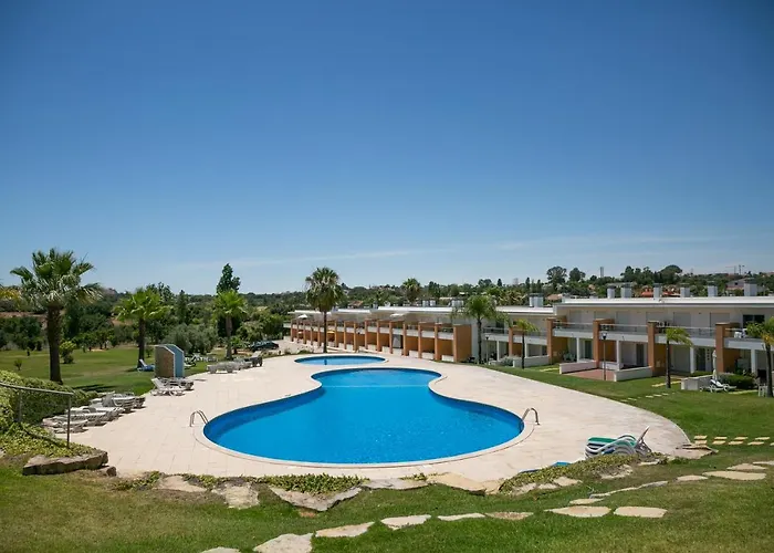 Facing The Pool By Algarve Dream Holidays Apartman